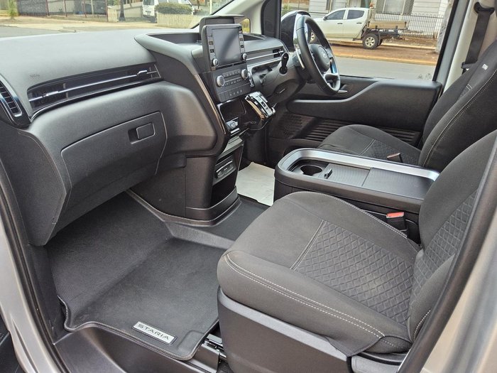 2024 Hyundai STARIA US4.V3 MY25 AWD Shimmering Silver