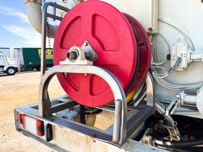 2009 Hino Fm2630 Water Cart