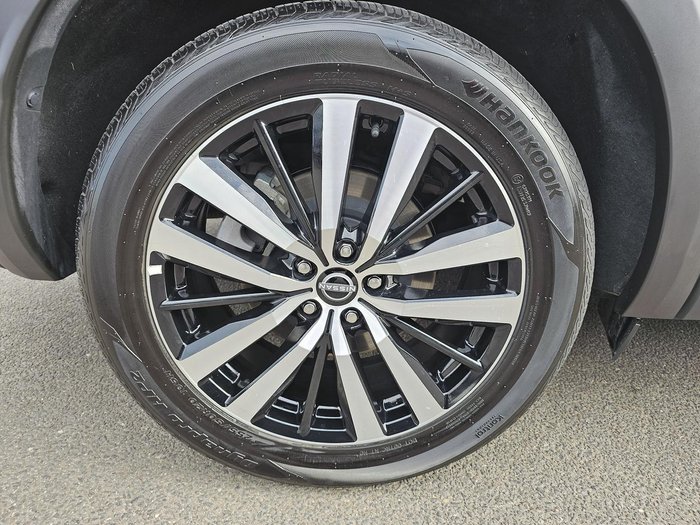 2023 Nissan Pathfinder Ti-L