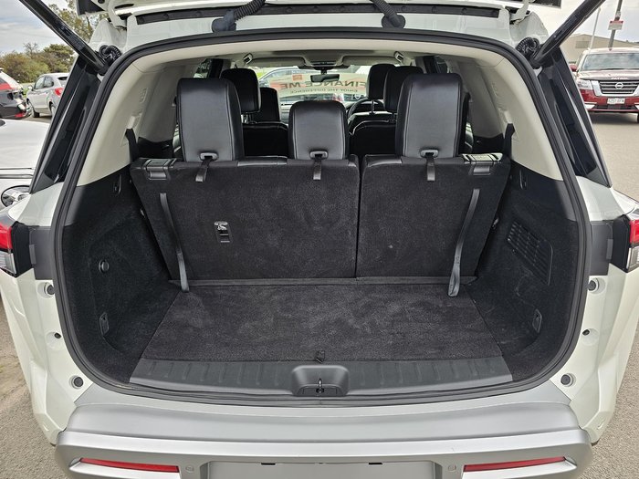 2023 Nissan Pathfinder Ti-L