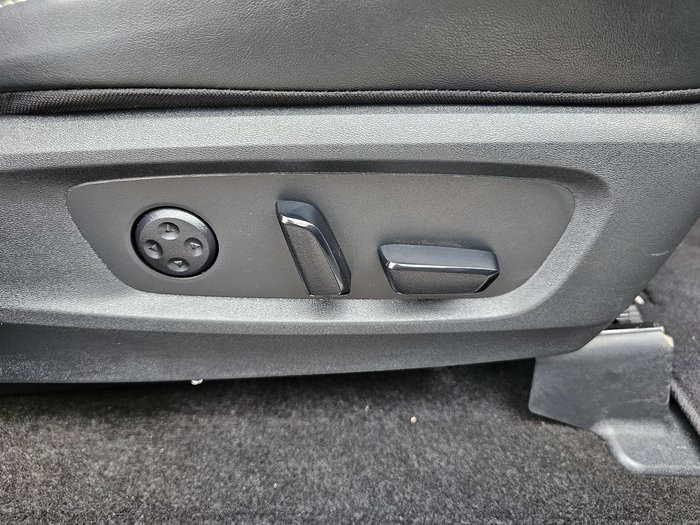 2023 Nissan Pathfinder Ti-L