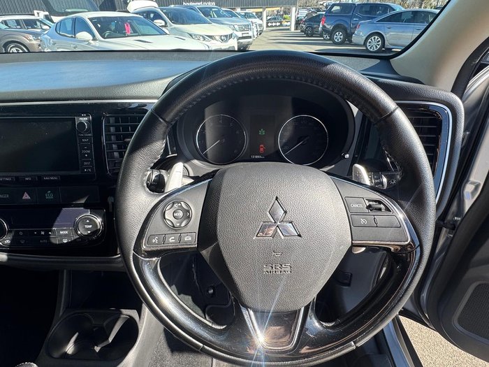 2016 Mitsubishi Outlander LS