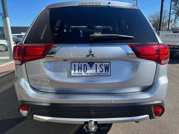 2016 Mitsubishi Outlander LS