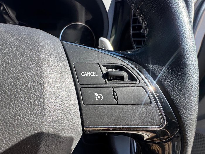 2016 Mitsubishi Outlander LS