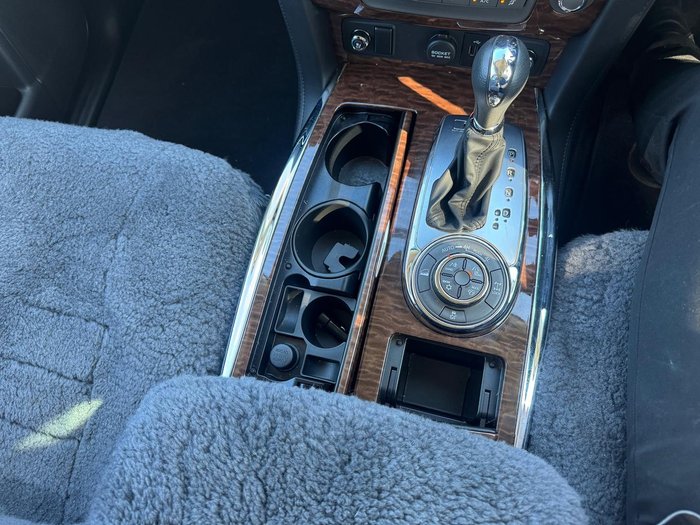 2023 Nissan Patrol Ti-L