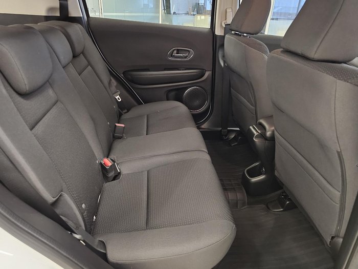 2019 Honda HR-V VTi-S