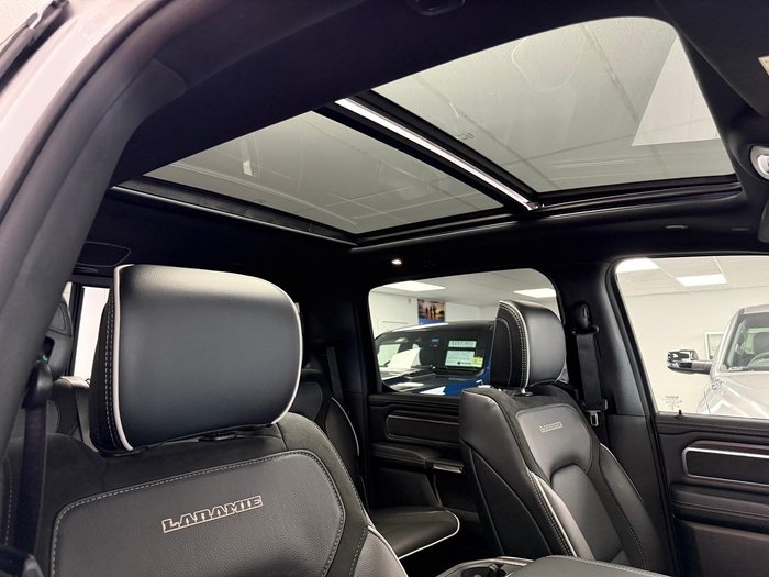 2024 RAM 1500 Laramie Sport Hurricane SO RamBox