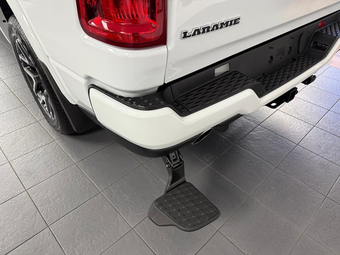 2024 RAM 1500 Laramie Sport Hurricane SO RamBox