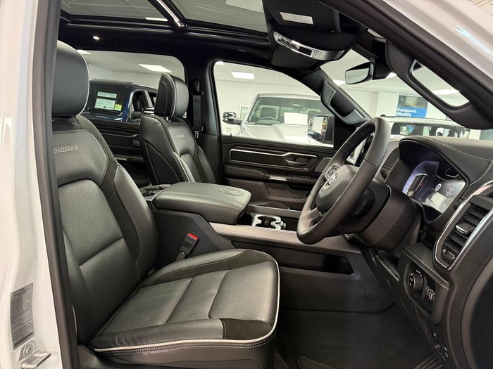 2024 RAM 1500 Laramie Sport Hurricane SO RamBox