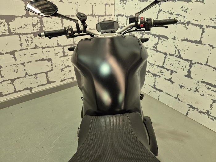2019 Ducati Monster 821 Monster Black