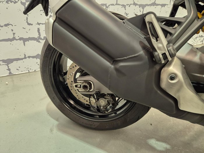 2019 Ducati Monster 821 Monster Black