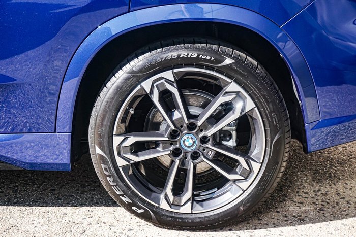 2024 BMW iX1 xDrive30 M Sport