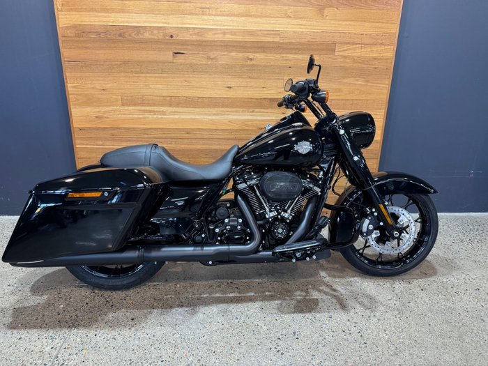 2025 Harley-davidson FLHRXS ROAD KING SPECIAL BLACK