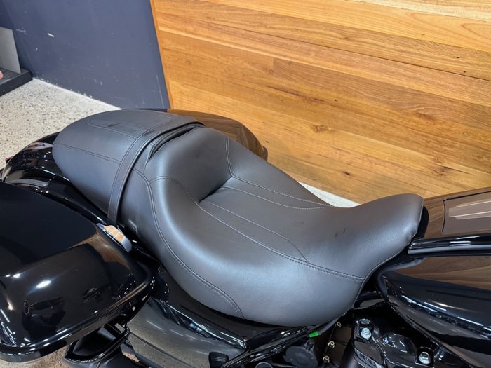 2025 Harley-davidson FLHRXS ROAD KING SPECIAL BLACK