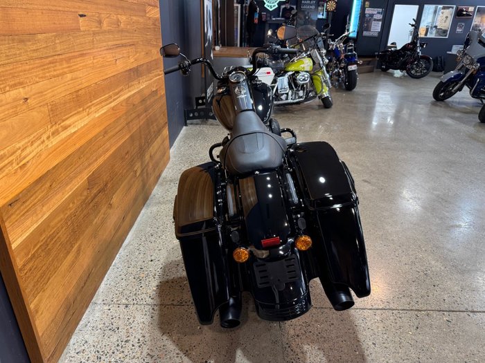 2025 Harley-davidson FLHRXS ROAD KING SPECIAL BLACK