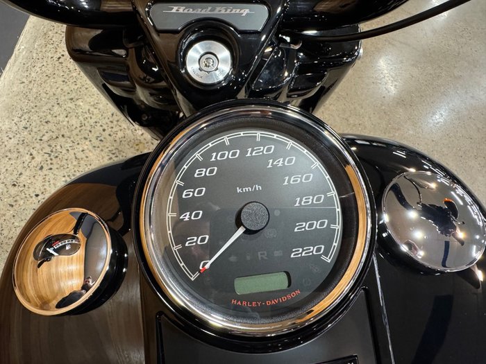2025 Harley-davidson FLHRXS ROAD KING SPECIAL BLACK