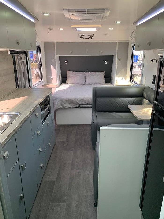 2024 Design RV Crx Semi Off Road Van 2-1, 19'