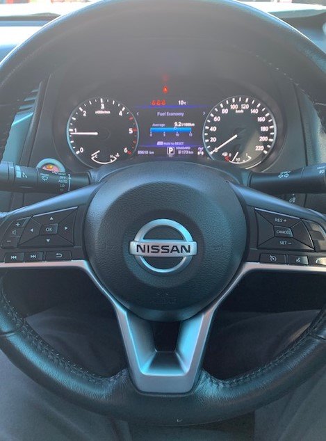 2022 NISSAN D23 ST-X NAVARA 4X4 2.3 DSL AUTO DC ST-X LN WHITE PEARL