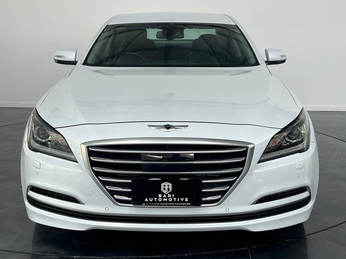 2015 Hyundai Genesis DH Marble White