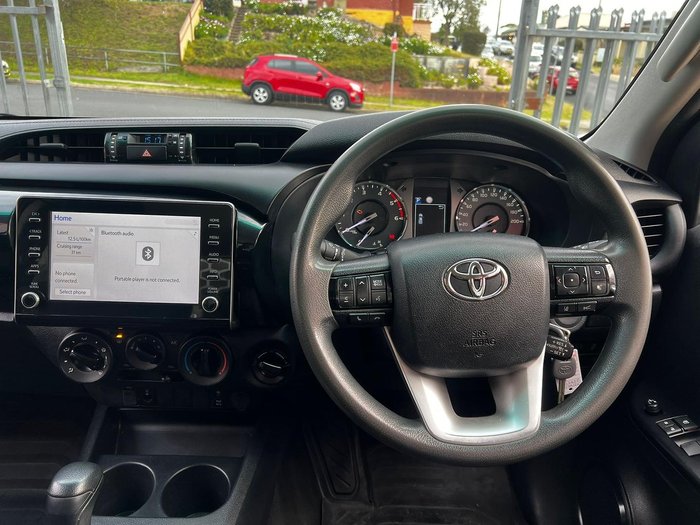 2021 Toyota Hilux SR