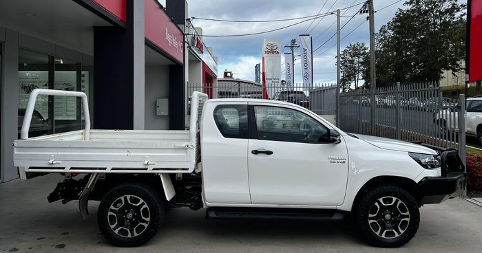 2021 Toyota Hilux SR