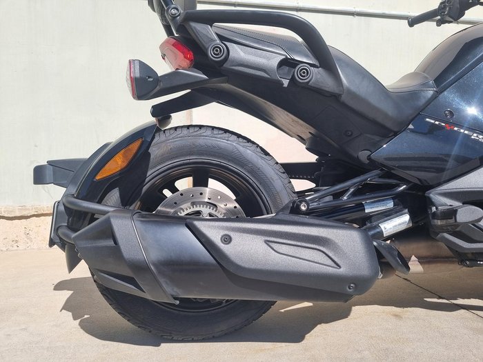 2018 Can-Am Spyder F3 SE6 Roadster Black