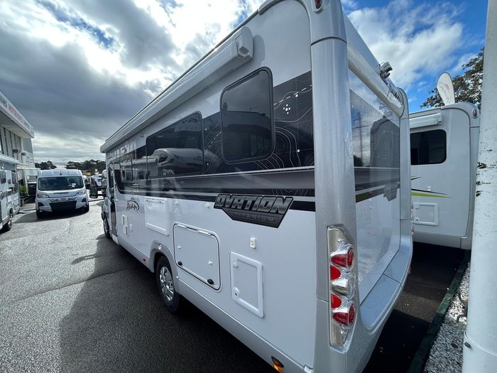 2025 Avan Ovation M10