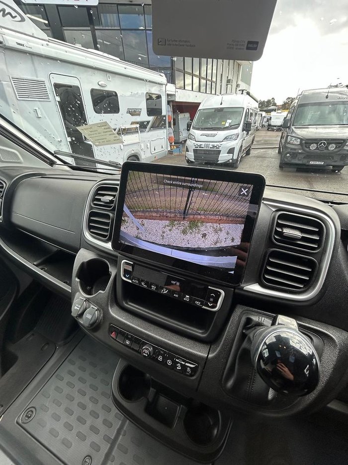 2025 Avan Ovation M10