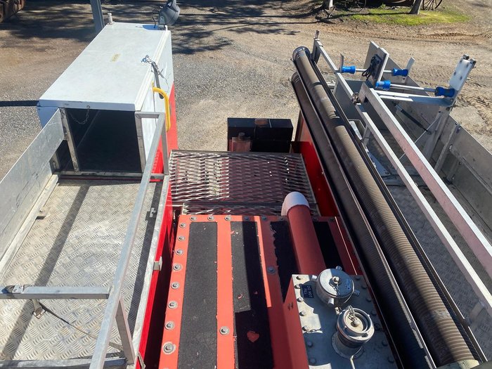 1994 Isuzu Fts700 Red