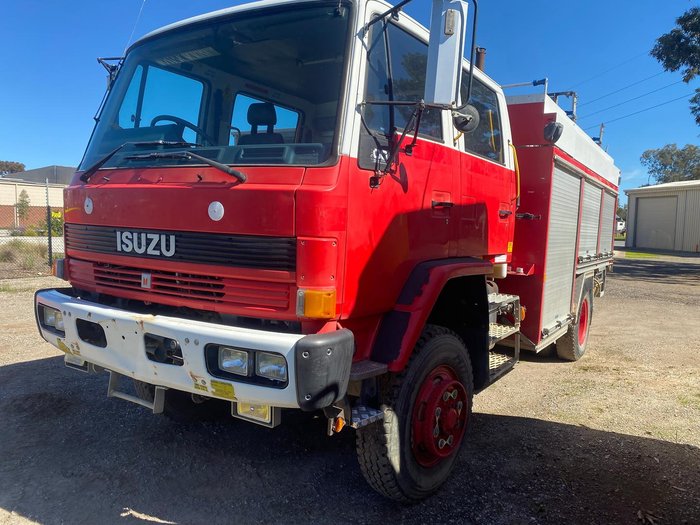 1994 Isuzu Fts700 Red