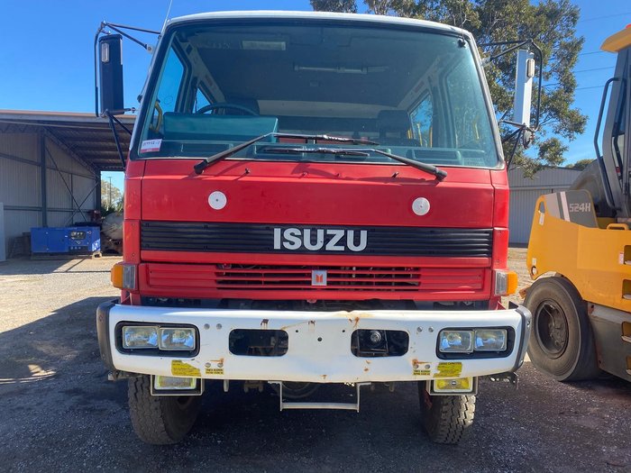 1994 Isuzu Fts700 Red