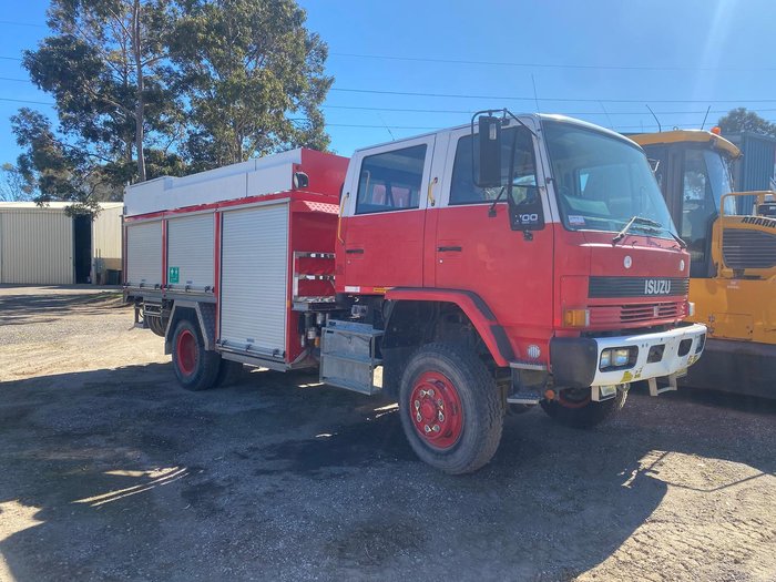 1994 Isuzu Fts700 Red