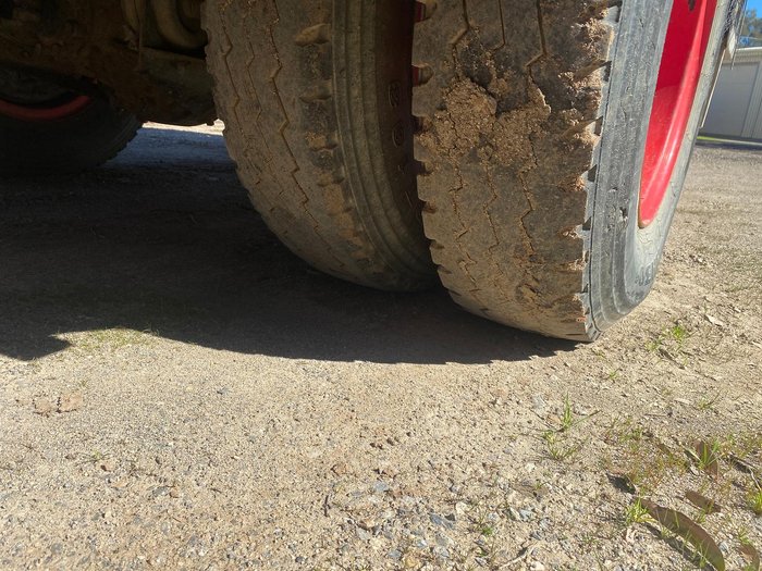 1994 Isuzu Fts700 Red