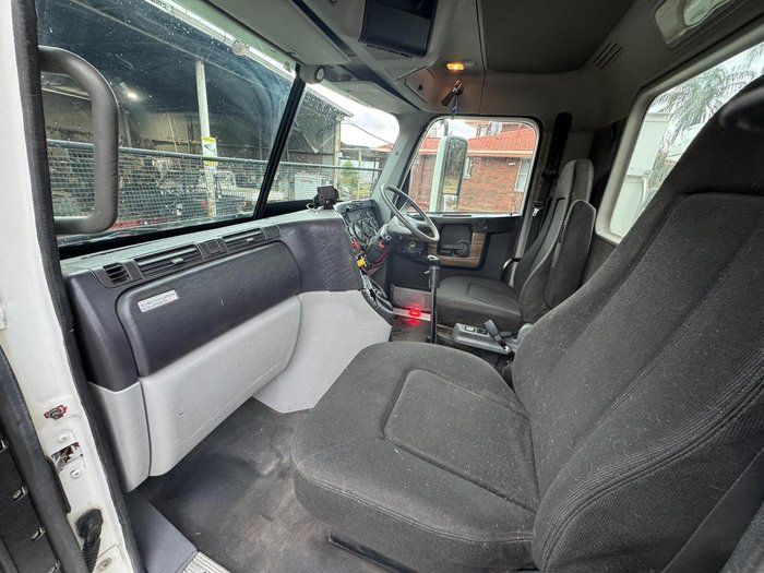 2011 Freightliner Century C(S/T)112