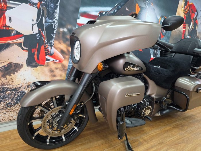 2021 INDIAN ROADMASTER DARK HORSE BRONZE
