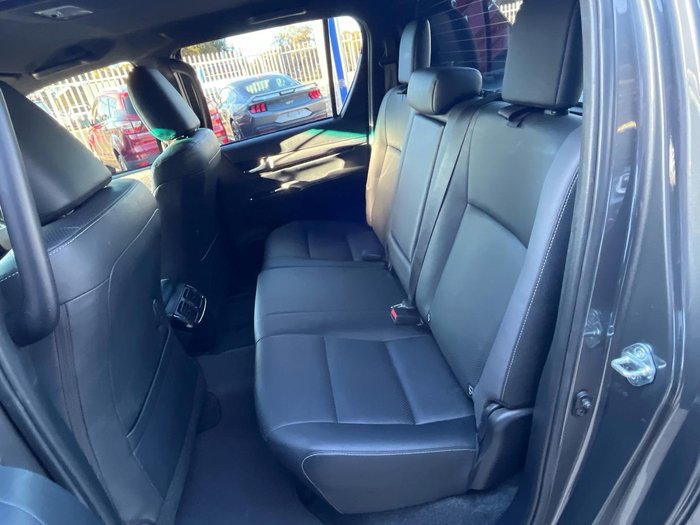 2022 Toyota Hilux Rogue GUN126R 4X4 Dual Range Graphite
