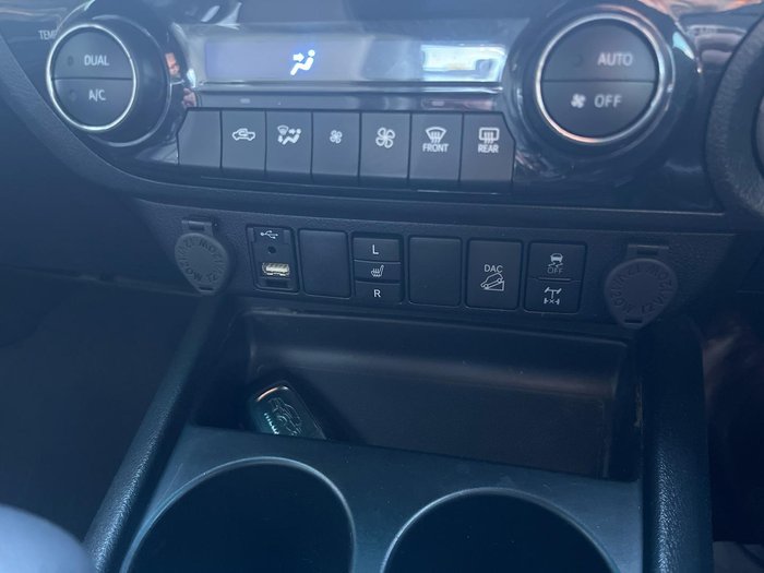 2022 Toyota Hilux Rogue GUN126R 4X4 Dual Range Graphite