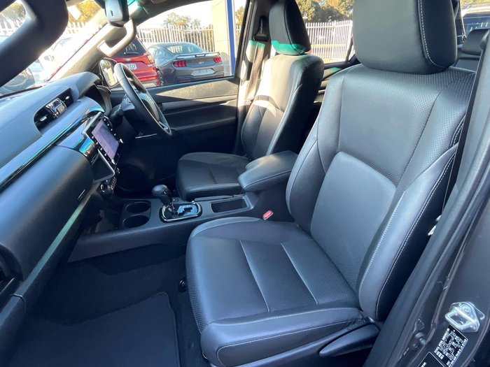 2022 Toyota Hilux Rogue GUN126R 4X4 Dual Range Graphite