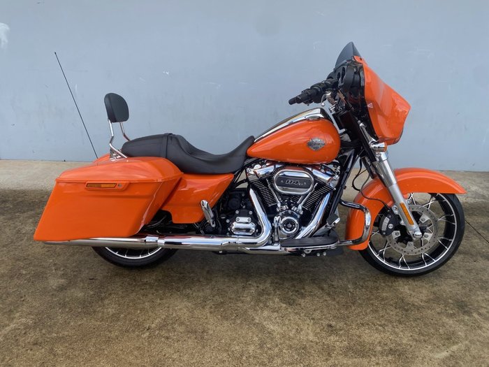2023 HARLEY-DAVIDSON FLHXS STREET GLIDE SPECIAL Orange