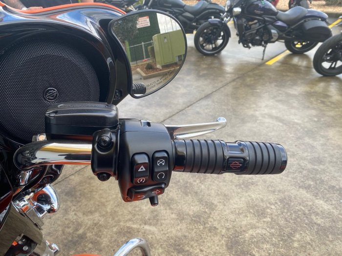 2023 HARLEY-DAVIDSON FLHXS STREET GLIDE SPECIAL Orange