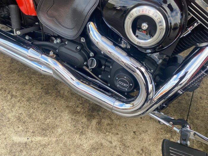 2017 HARLEY-DAVIDSON FXFB FAT BOB Orange