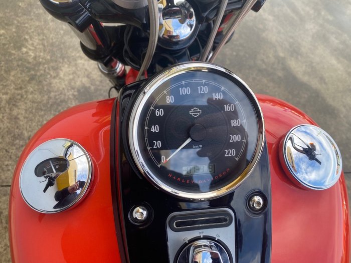 2017 HARLEY-DAVIDSON FXFB FAT BOB Orange