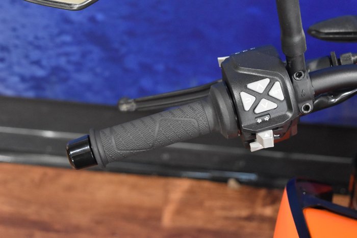 2022 Ktm 890 DUKE Orange