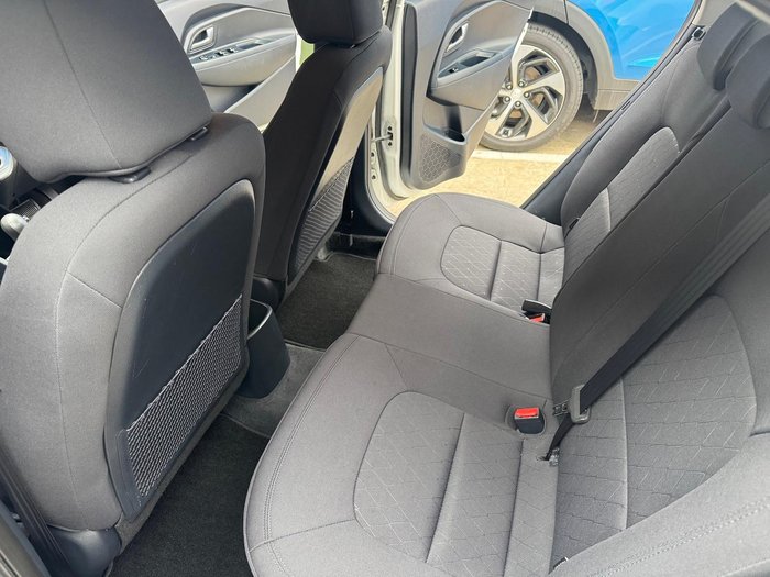 2016 Kia Rio S UB MY16 Clear White
