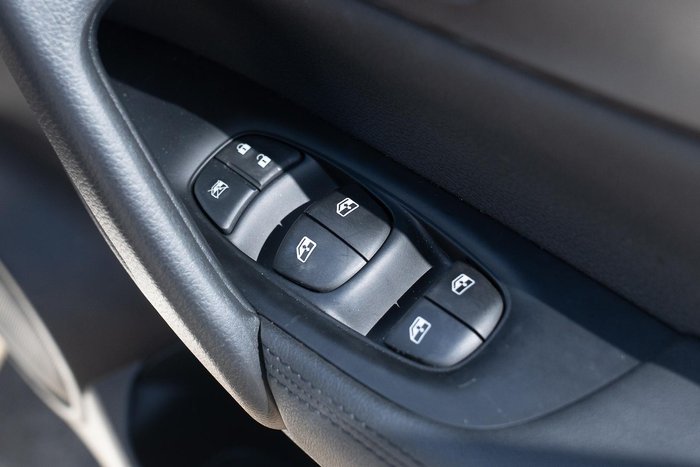 2021 Nissan QASHQAI ST J11 Series 3 MY20 Ivory Pearl
