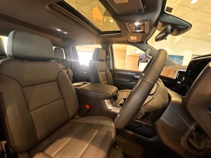 2025 Chevrolet Silverado HD LTZ Premium W/Tech Pack