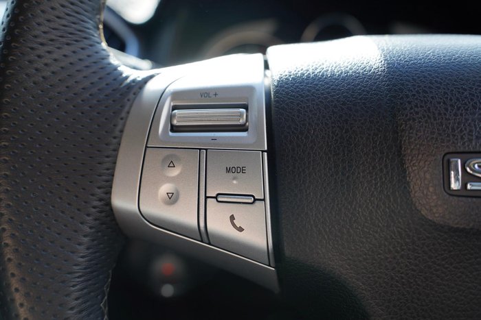 2017 Isuzu MU-X LS-T