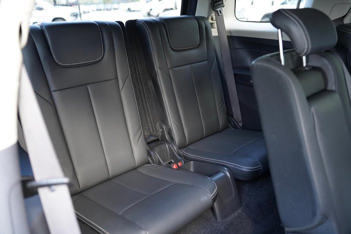 2017 Isuzu MU-X LS-T