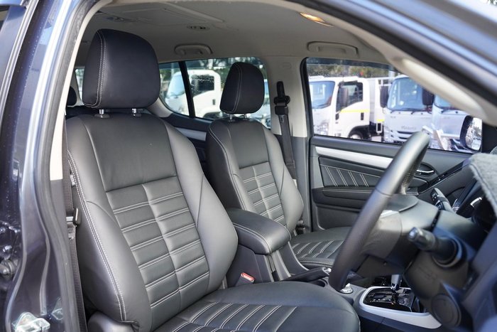 2017 Isuzu MU-X LS-T