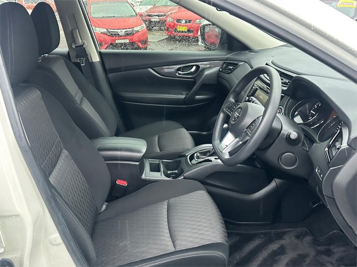 2022 NISSAN X-TRAIL ST (2WD)